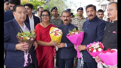 Himachal Pradesh chief minister Sukhvinder Singh Sukhu and Congress state incharge Rajani Patil during launch of “Vote Chor, Kursi Chod” campaign at state Congress office on Friday. (Deepak Sansta/HT) Himachal Pradesh chief minister Sukhvinder Singh Sukhu and Congress state incharge Rajani Patil during launch of “Vote Chor, Kursi Chod” campaign at state Congress office on Friday. (Deepak Sansta/HT)
