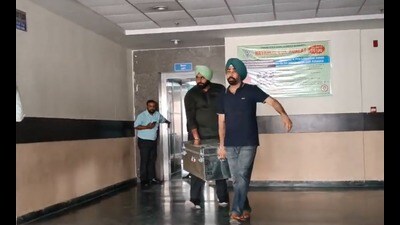The chargesheet, brought in four sealed trunks to the court, was submitted in the court of additional sessions judge Hardeep Singh. (HT Photo) The chargesheet, brought in four sealed trunks to the court, was submitted in the court of additional sessions judge Hardeep Singh. (HT Photo)