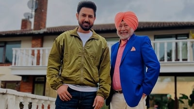 Over the years, Gippy Grewal worked with Jaswinder Bhalla in projects such as Carry on Jatta films, Lucky Di Unlucky Story and Jihne Mera Dil Luteya. Over the years, Gippy Grewal worked with Jaswinder Bhalla in projects such as Carry on Jatta films, Lucky Di Unlucky Story and Jihne Mera Dil Luteya.