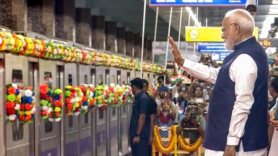 Officials said the new stretches are expected to ease congestion on Kolkata’s choked roads and transform daily commuting for millions. (X/ @PMO)