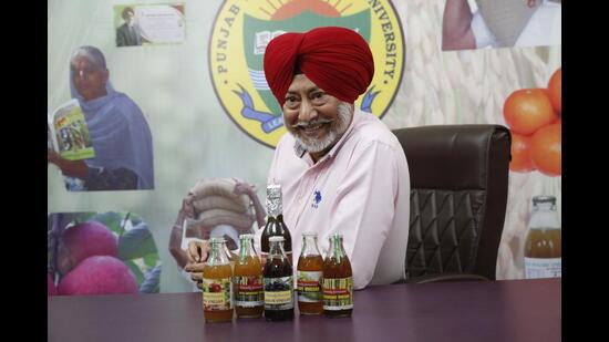 Throughout his career, Jaswinder Bhalla introduced creative communication methods to reach farmers and rural youth. (HT Photo)