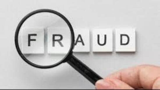 When the contempt petition came up for hearing, the forged order was cross-verified with the official HC website and found to be fabricated. (HT File)