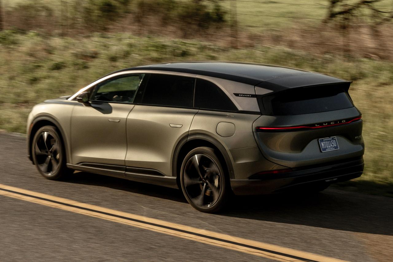 An SUV That Rides Like a Dream—for Audiophiles