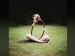 Viral mirror image sparks debate on Reddit. Is it real one or photoshopped?