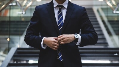 A Reddit post exposed anger as an Indian man claimed classmates used fake routes to US jobs. (Representational image/Unsplash) A Reddit post exposed anger as an Indian man claimed classmates used fake routes to US jobs. (Representational image/Unsplash)