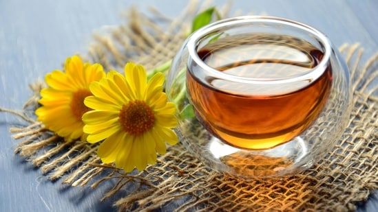 Herbal tea can ease inflammation. (Pexels)