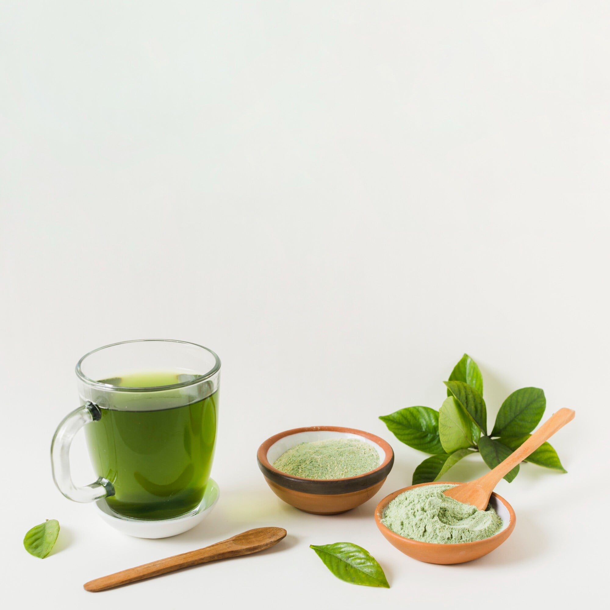 After brewing your green tea, you can let the water cool off and freeze it in ice cube trays. (Freepik) After brewing your green tea, you can let the water cool off and freeze it in ice cube trays. (Freepik)