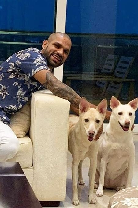 Shikhar Dhawan with his indies, Chloe and Valentine. Shikhar Dhawan with his indies, Chloe and Valentine.