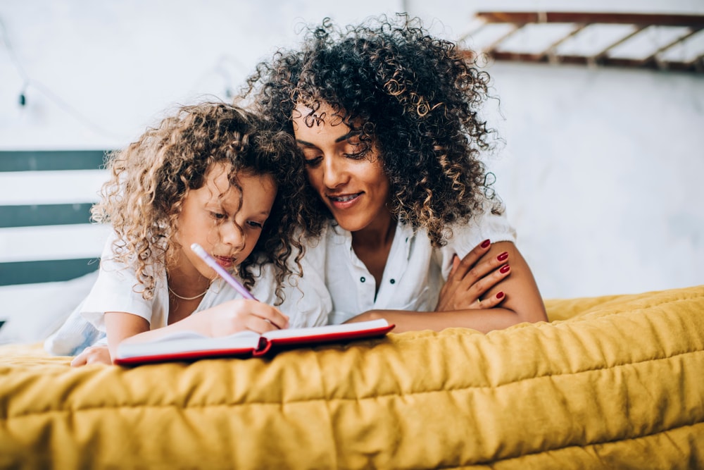 Parents can help build the habit of journaling among kids.(Shutterstock) Parents can help build the habit of journaling among kids.(Shutterstock)