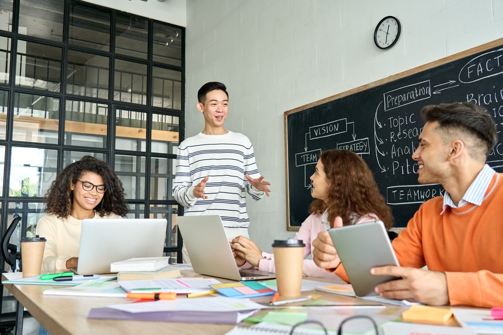 When students explain the concepts to each other, they understand the information better.(Shutterstock) When students explain the concepts to each other, they understand the information better.(Shutterstock)