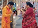 Amar Upadhyay and Smriti Irani recreated their famous scene on Kyunki Saas Bhi Kabhi Bahu Thi.