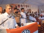 MP Manish Tewari addressing public rally in Mauli Jagran on Saturday. (Sant Arora/HT) MP Manish Tewari addressing public rally in Mauli Jagran on Saturday. (Sant Arora/HT)
