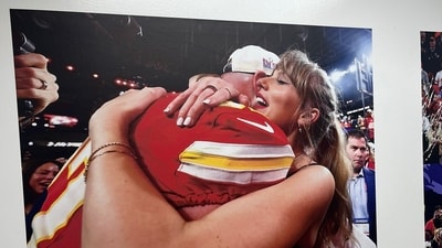 Kansas City Chiefs honor Taylor Swift. (X/@HaroldRKuntz3) Kansas City Chiefs honor Taylor Swift. (X/@HaroldRKuntz3)