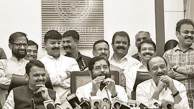 If Raj Thackeray attempted to show that he still maintains cordial relations with chief minister Devendra Fadnavis, it probably did not work out the way he wanted Pic for representation. (ANI Photo) (Nitin Lawate) If Raj Thackeray attempted to show that he still maintains cordial relations with chief minister Devendra Fadnavis, it probably did not work out the way he wanted Pic for representation. (ANI Photo) (Nitin Lawate)