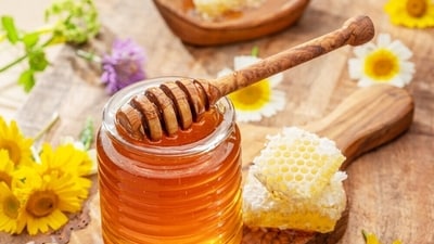 Honey has many healthy properties, from antibacterial to being a great remedy for a sore throat. (Shutterstock) Honey has many healthy properties, from antibacterial to being a great remedy for a sore throat. (Shutterstock)