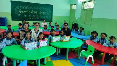 Moga deputy commissioner Sagar Setia on Monday said as part of the pilot project, government primary schools at Bhim Nagar and Talwandi Bhangeriyan village had been selected. (HT)