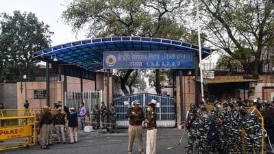The tolerance for the sub-human life lived by others normalises the breach of the rule of law. It mocks the constitutional principle that every citizen’s life is more than mere animal existence. (Biplov Bhuyan/HT PHOTO) The tolerance for the sub-human life lived by others normalises the breach of the rule of law. It mocks the constitutional principle that every citizen’s life is more than mere animal existence. (Biplov Bhuyan/HT PHOTO)
