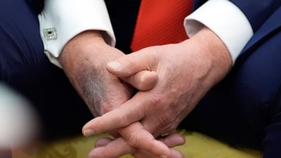 President Donald Trump on August 25 met with South Korean President Lee Jae Myung in the Oval Office of the White House. (AP) President Donald Trump on August 25 met with South Korean President Lee Jae Myung in the Oval Office of the White House. (AP)