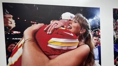 Kansas City Chiefs honor Taylor Swift. (X/@HaroldRKuntz3)
