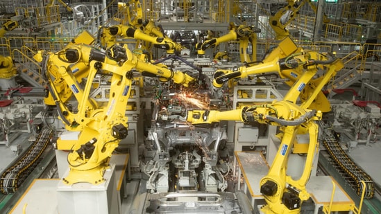 America’s Newest Auto Plant Is Full of Robots. It Still Needs the Human Touch.