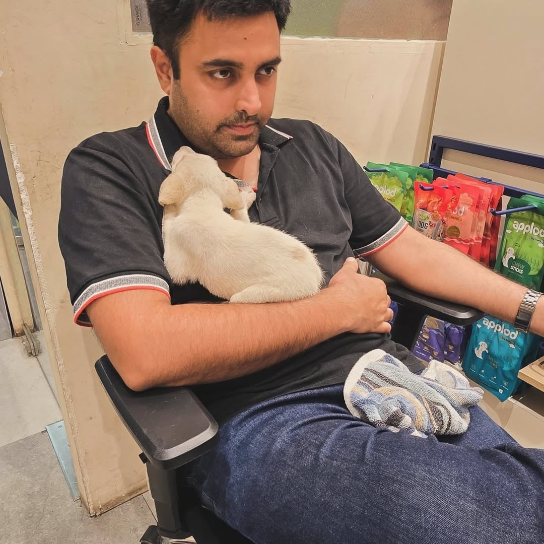 Rickey Dharmani, founder of The Bhau Project, with a rescued blind pup (HT Photo) Rickey Dharmani, founder of The Bhau Project, with a rescued blind pup (HT Photo)