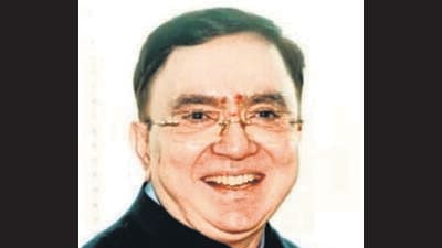 Govt suspends ex-VVCMC chief Anil Pawar accused in construction scams Govt suspends ex-VVCMC chief Anil Pawar accused in construction scams