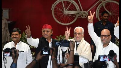 INDIA bloc vice-president candidate B Sudarshan Reddy with Samajwadi Party and Congress leaders in Lucknow on Tuesday.