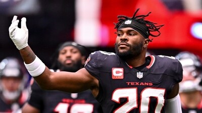 Houston Texans safety Jimmie Ward (20) enters the field prior to the game against the Miami Dolphins (AP) Houston Texans safety Jimmie Ward (20) enters the field prior to the game against the Miami Dolphins (AP)