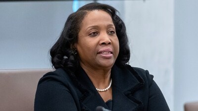 Federal Reserve Board of Governors member Lisa Cook said on Monday that she will not resign and questioned Donald Trump’s authority to fire her. (File/AP) Federal Reserve Board of Governors member Lisa Cook said on Monday that she will not resign and questioned Donald Trump’s authority to fire her. (File/AP)