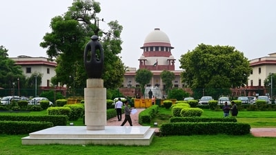 The Supreme Court, in an April 8 ruling, laid down timelines for governors and the President to decide on state bills pending before them. (File Photo/HT) The Supreme Court, in an April 8 ruling, laid down timelines for governors and the President to decide on state bills pending before them. (File Photo/HT)