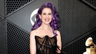 Kelly Osbourne defended her late father after WWE's Becky Lynch made a disrespectful joke during Monday Night Raw. Kelly Osbourne defended her late father after WWE's Becky Lynch made a disrespectful joke during Monday Night Raw.