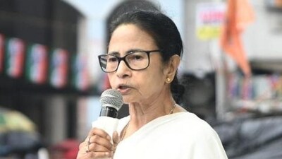 "The Prime Minister should respect my chair as I respect his. I never expected him to call the people of West Bengal thieves," CM Mamata Banerjee said. (AITC) "The Prime Minister should respect my chair as I respect his. I never expected him to call the people of West Bengal thieves," CM Mamata Banerjee said. (AITC)