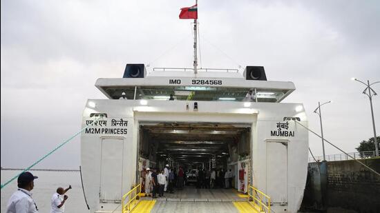 Mumbai, India – 26, Aug 2025: Fisheries and Maritime Minister Nitesh Rane visits Bhavucha Dhakka jetty in Mazgaon, where a Ro-Ro boat trial is being conducted for the Mumbai-Vijaydurg route., in Mumbai, India, on Tuesday, Aug 26, 2025. (Photo by Bhushan Koyande/HT Photo)