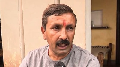 Bhikari Singh, father of Nikki Bhati, allegedly set ablaze by her husband and in-laws over dowry demands, speaks to the media, Tuesday, Aug. 26, 2025. (PTI)
