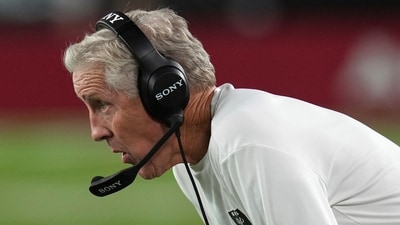 Las Vegas Raiders head coach Pete Carroll watches play during the first half of an NFL preseason football game agaisnt the Arizona Cardinals, Saturday, Aug. 23, 2025, in Glendale. (AP Photo/Rick Scuteri) (AP) Las Vegas Raiders head coach Pete Carroll watches play during the first half of an NFL preseason football game agaisnt the Arizona Cardinals, Saturday, Aug. 23, 2025, in Glendale. (AP Photo/Rick Scuteri) (AP)