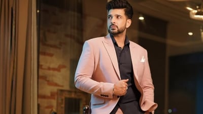 Karan Kundrra credits traditional practices for successful weight loss. (Instagram) Karan Kundrra credits traditional practices for successful weight loss. (Instagram)