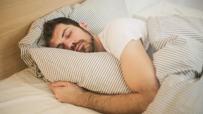 Sleep is crucial for cancer recovery. (Pexels)
