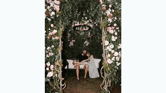 Taylor Swift and Travis Kelce's engagement photo. (Instagram/@taylorswift)