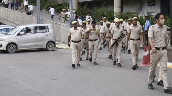 Officers said the police team reached the hostel at 4am and informed the student’s parents on the phone. (HT Photo/Representational Image)