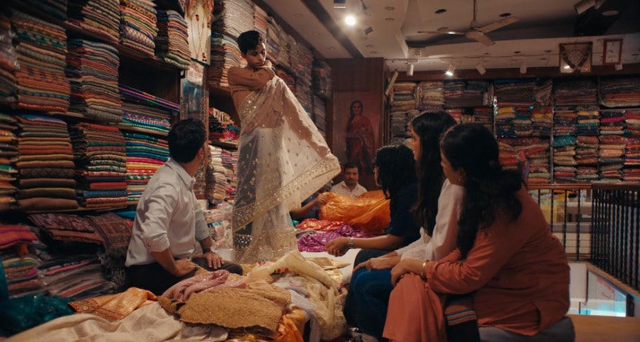 A still from the film Zari (Courtesy https://www.shrutiparekh.com/zari) A still from the film Zari (Courtesy https://www.shrutiparekh.com/zari)