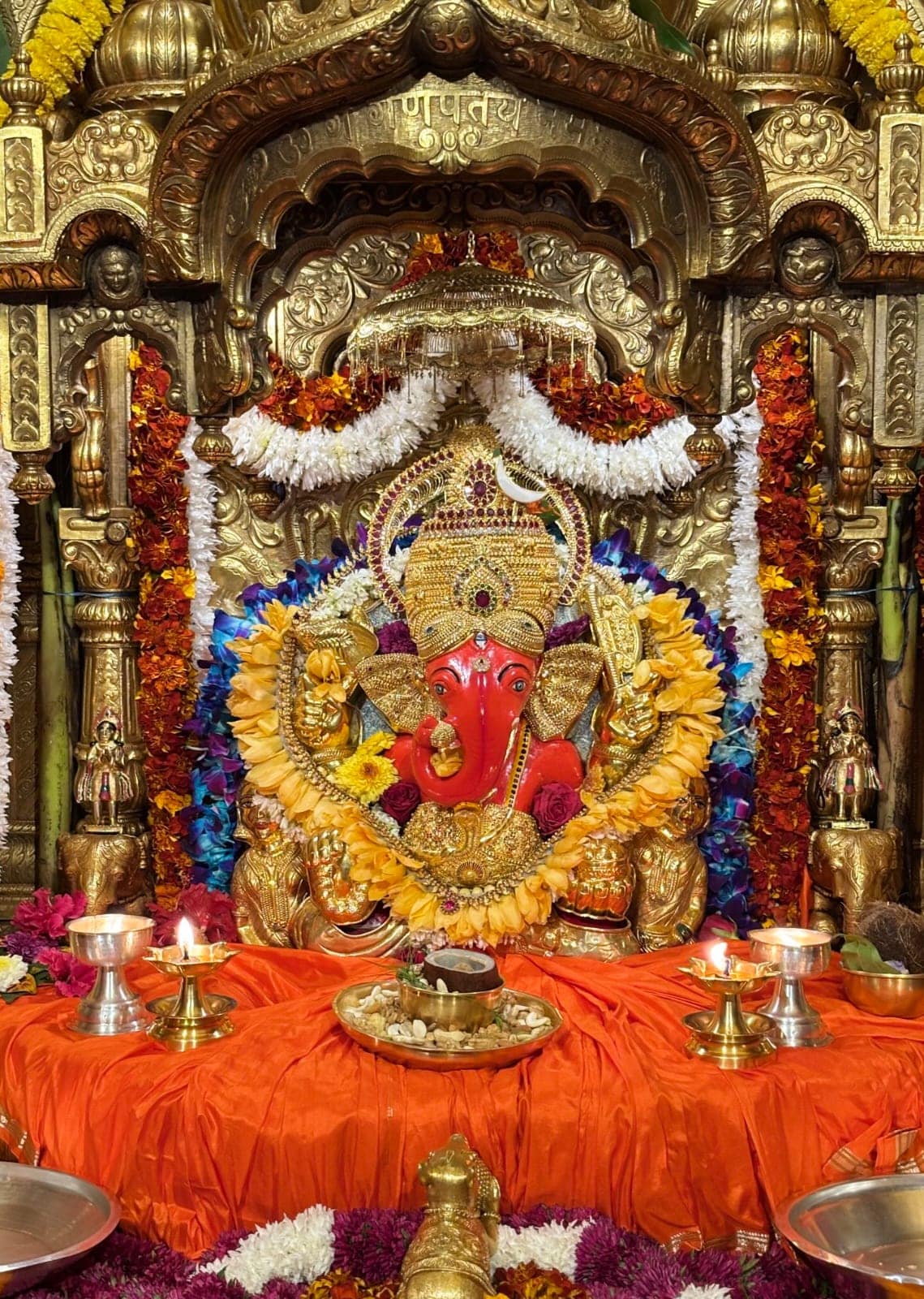 As the Ganesh Chaturthi kicks off for this year, devotees flocked at Shree Siddhivinayak Ganpati temple in Mumbai's Prabhadevi. (X/@SVTMumbai) As the Ganesh Chaturthi kicks off for this year, devotees flocked at Shree Siddhivinayak Ganpati temple in Mumbai's Prabhadevi. (X/@SVTMumbai)