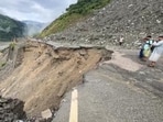 A stretch of the Mandi-Kullu highway collapsed due to a landslide near Pandoh in Mandi district on Thursday. (HT Photo) A stretch of the Mandi-Kullu highway collapsed due to a landslide near Pandoh in Mandi district on Thursday. (HT Photo)