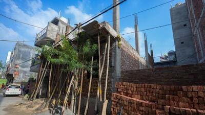 Construction and demolition (C&D) sites are a major source of dust pollution in the region, leading to a spike in PM 10 levels. (RAJ K RAJ /HT PHOTO) Construction and demolition (C&D) sites are a major source of dust pollution in the region, leading to a spike in PM 10 levels. (RAJ K RAJ /HT PHOTO)