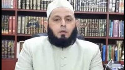 Maulana Khalid Rasheed Farangi Mahali. (File)