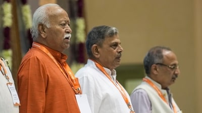 Rashtriya Swayamsevak Sangh (RSS) chief Mohan Bhagwat with other leaders of the organisation at an event to marks its centenary year, in New Delhi on Thursday, Aug 28. (PTI) Rashtriya Swayamsevak Sangh (RSS) chief Mohan Bhagwat with other leaders of the organisation at an event to marks its centenary year, in New Delhi on Thursday, Aug 28. (PTI)