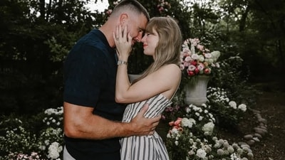 What Taylor Swift’s Love Story Means to Her Fans What Taylor Swift’s Love Story Means to Her Fans