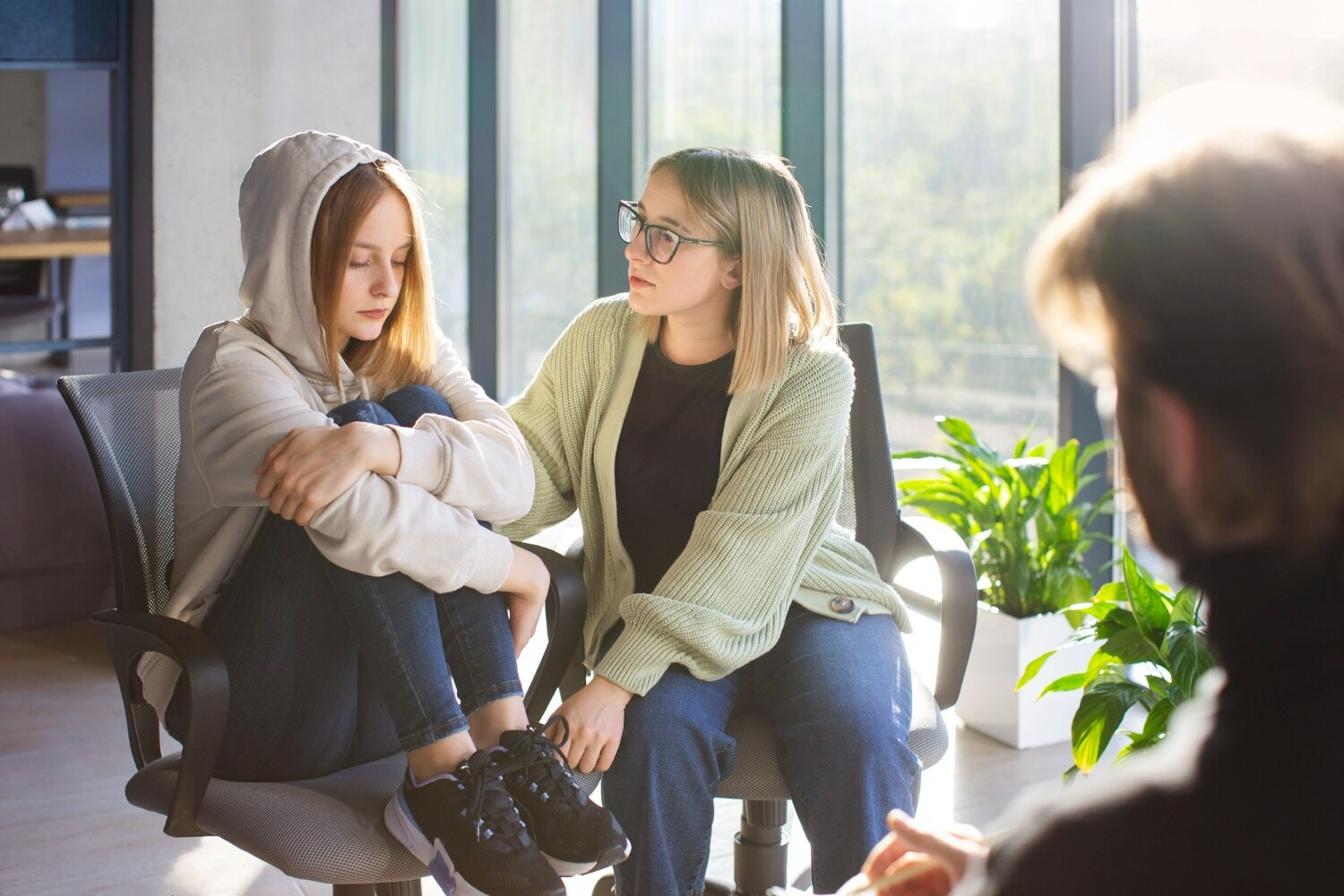 When family and friends can identify the signs, they can intervene early and offer support. (Freepik) When family and friends can identify the signs, they can intervene early and offer support. (Freepik)