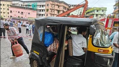 Neighbours and volunteers pitched in, helping them cart away their belongings and arranging transportation for them Neighbours and volunteers pitched in, helping them cart away their belongings and arranging transportation for them