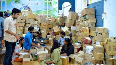 The MLAs, mayor and the DC said the relief material was dispatched under the directives of the state government. (HT Photo) The MLAs, mayor and the DC said the relief material was dispatched under the directives of the state government. (HT Photo)