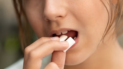 There's a common belief that chewing gum refines the jawline. (Shutterstock) There's a common belief that chewing gum refines the jawline. (Shutterstock)